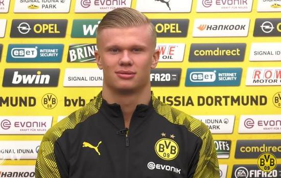 李闫轻松包 李闫轻松包