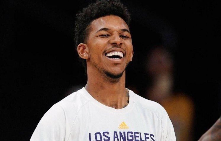 以城市做景 以城市做景